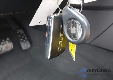 2023 Jeep Grand Cherokee 4Xe Summit z USA, uszkodzony, nr VIN 1C4RJYE68P8904724